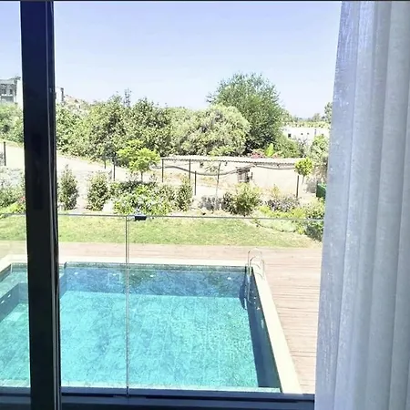 En Pier Private Pool * 博德鲁姆