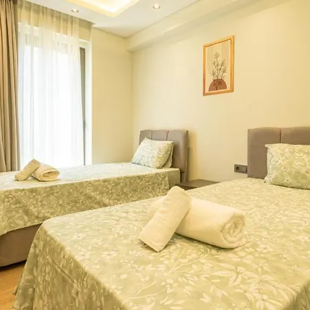 En Pier Private Pool Vila