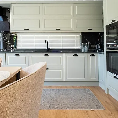 Willa En Pier Private Pool